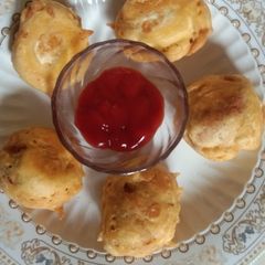 A picture of Egg bonda.