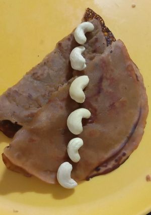 गुड़ से बने चीले (gur se bane cheele recipe in Hindi) रेसिपी मुख्य फोटो