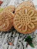 Mung Bean Mooncakes