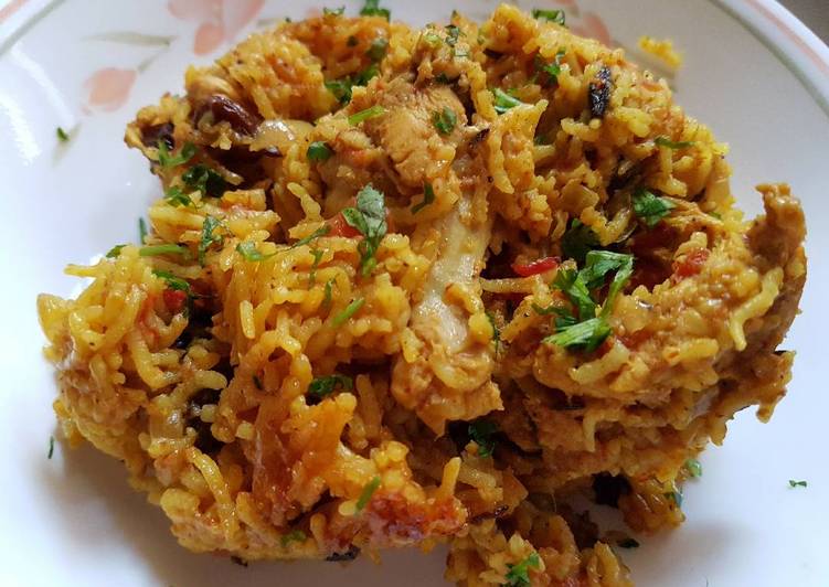 Indian Chicken Pilaf Rice