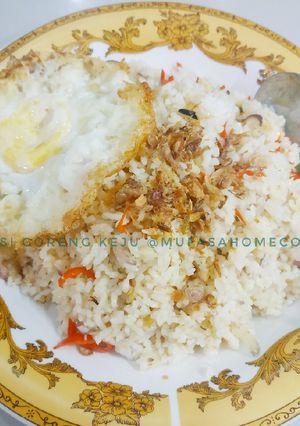 Foto resep Nasi Goreng Keju (super simpel dan cepat)
