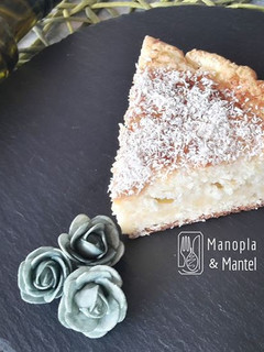 Una foto de Bizcocho de turrón de coco en GME, F y G y tradicional