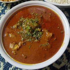 A picture of Chicken Korma.