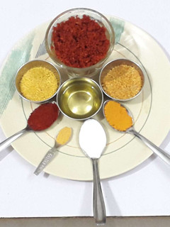 આચાર મસાલો (Aachar Masala Recipe In Gujarati) રેસીપી મુખ્ય ફોટો