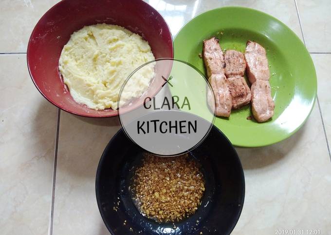 Ini dia! Resep  buat Mashed Potato Salmon Bumbu Oregano yang sesuai selera