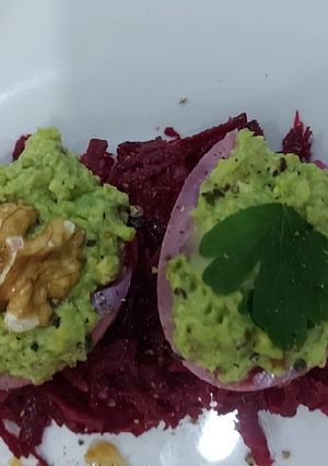 Una foto de Entrada de huevos rellenos
