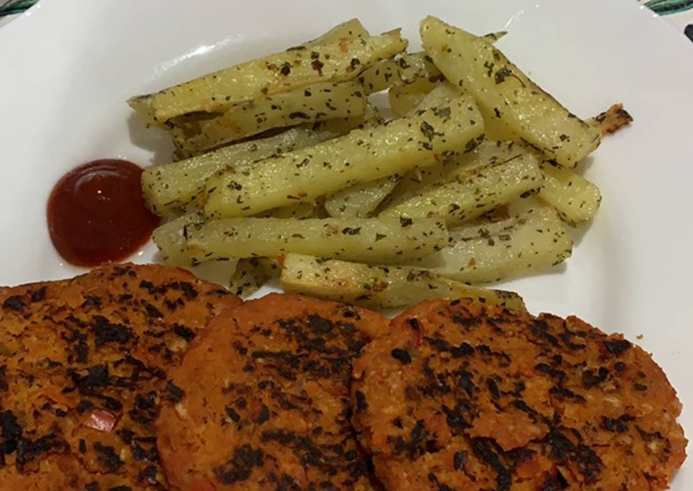 Hamburguesas de pollo, calabaza y zanahoria