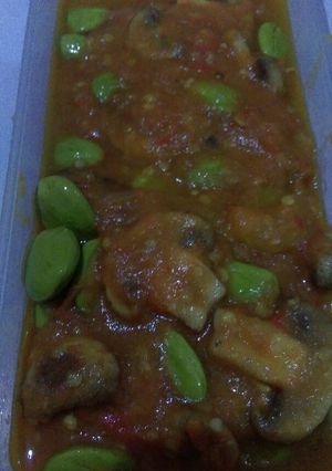 Foto resep Sambel pete dengan jamur kancing😋😋