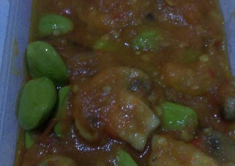 Sambel pete dengan jamur kancing😋😋