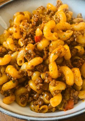 A picture of Macaroni and Mince (Quick and easy meal).