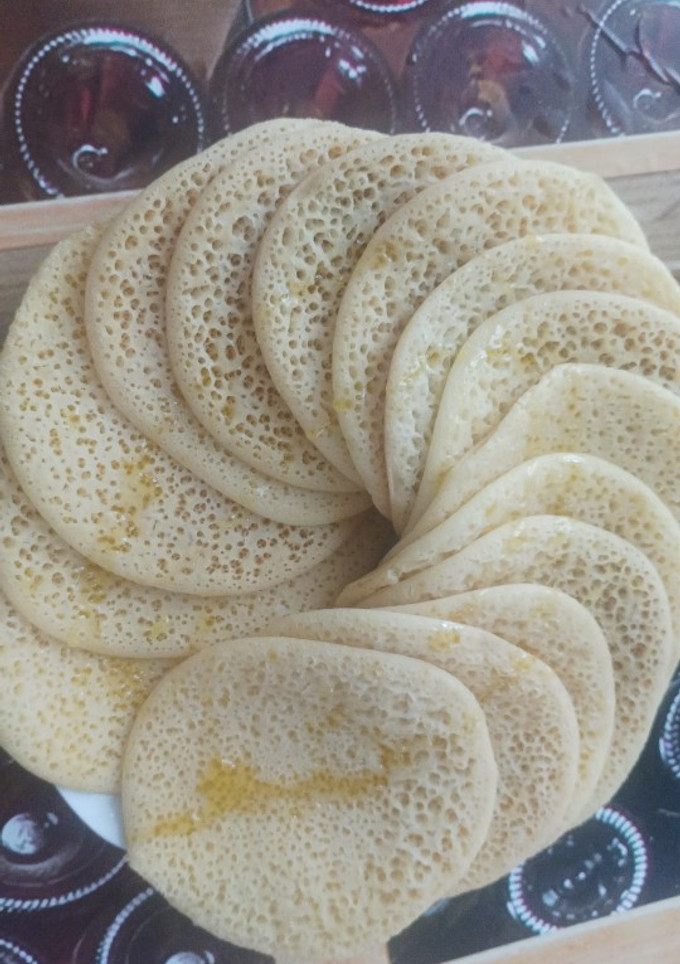 Una foto de Baghrir (crepes de los mil agujeros) 🥞