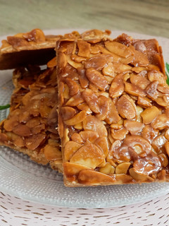 Una foto de Galleta de mantequilla con florentina 2 galletas en 1