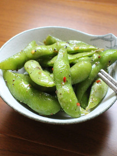 涼拌毛豆 的食譜成品照片