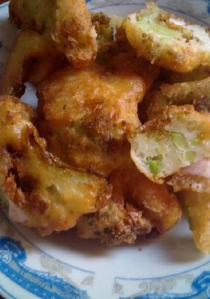 Hình của món Bông cải xanh chiên bột.