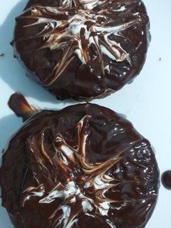 चॉकलेट कटोरी केक (Chocolate Katori cake recipe in Hindi) रेसिपी मुख्य फोटो