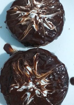 चॉकलेट कटोरी केक (Chocolate Katori cake recipe in Hindi) रेसिपी मुख्य फोटो