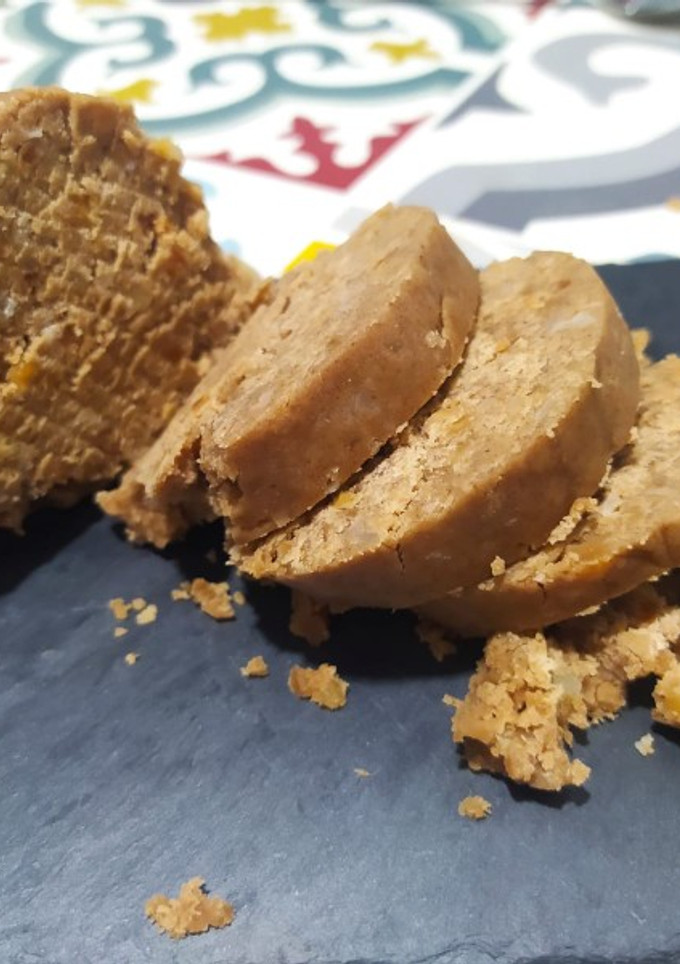 Una foto de Pella de gofio canaria