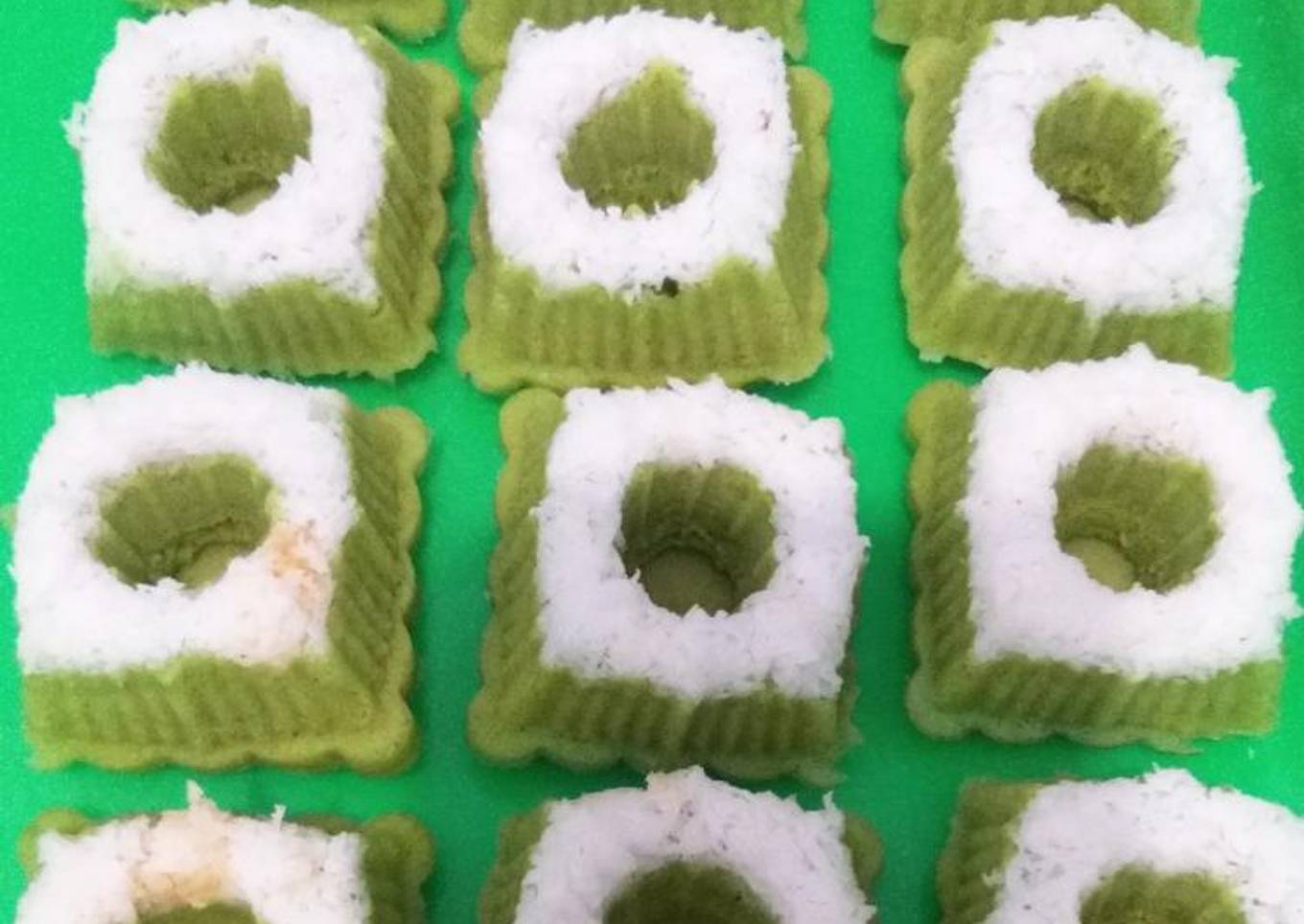 Kue putu ayu