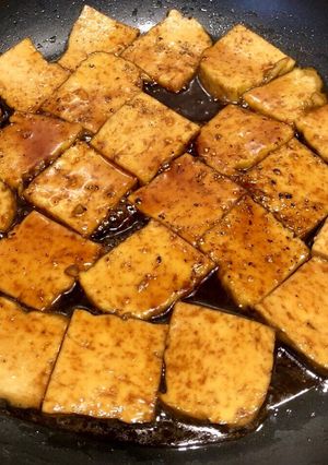 Hình của món Chả lụa chay kho.