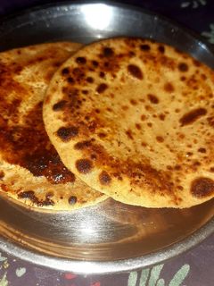 चीनी पराठा (chini paratha recipe in Hindi) रेसिपी मुख्य फोटो