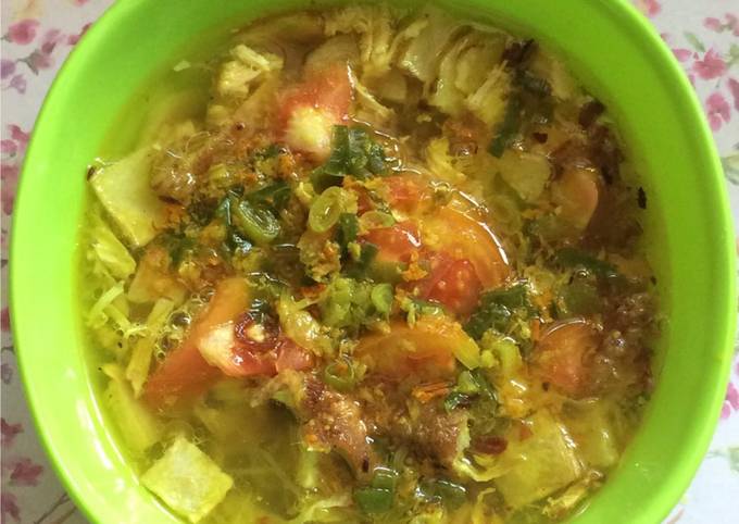 Soto Ayam Kuah Bening