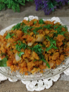 झणझणीत कोल्हापुरी गावरान झुणका (Kolhapuri Zunka Recipe In Marathi) रेसिपी चे मुख्य फोटो