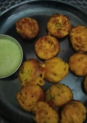चावल के वेजिटेबल अप्पे रेसिपी मुख्य फोटो