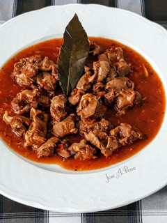 Una foto de Mollejas de pollo en salsa