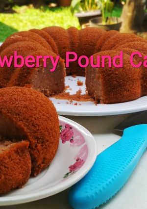 Foto resep Strawberry Pound Cake