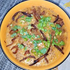 A picture of Chicken Haleem.