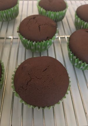 A picture of Eggless whole wheat chocolate muffins.