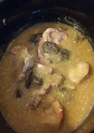 A picture of Slow Cooker Mushroom Ranch Pork Chops.