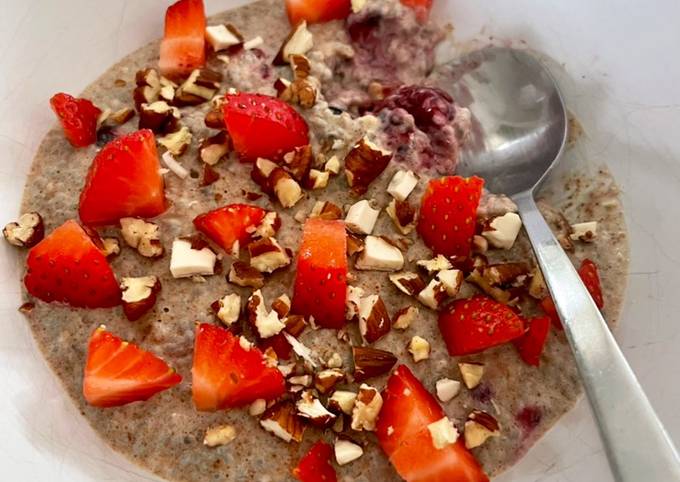 Berry & Almond Butter Chia Seed Pudding