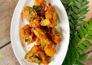 Resep Populer Ayam Goreng Rempah Kari Yummy Mantul