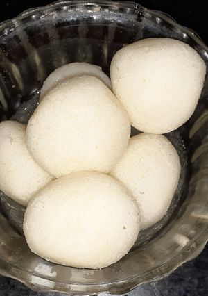 A picture of Bengali Rasgulla 😋.