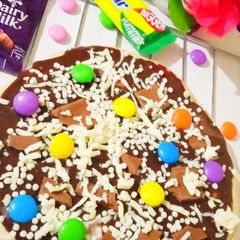 A picture of Chocolate Pizza.