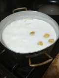 Arroz con leche, con cascarillas limón, esencia vainilla