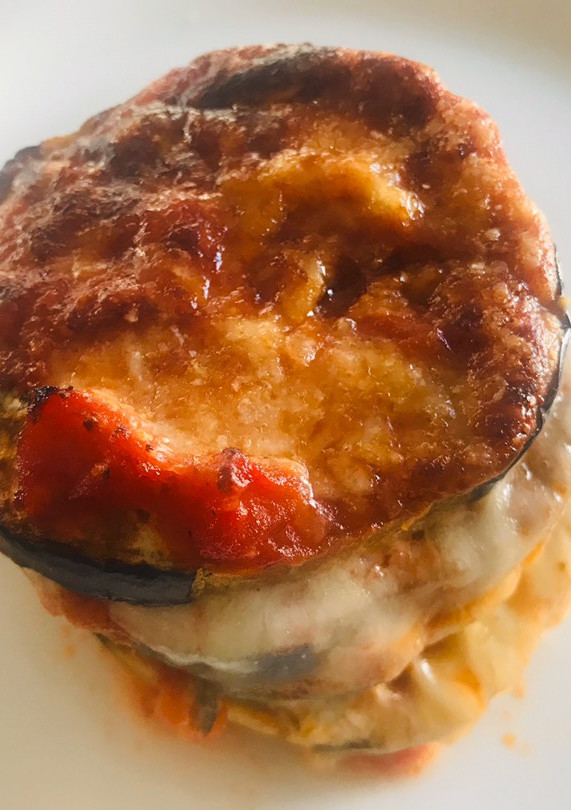 A picture of Parmigiana di melanzane al forno.