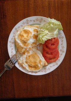 A picture of Fried eggs.