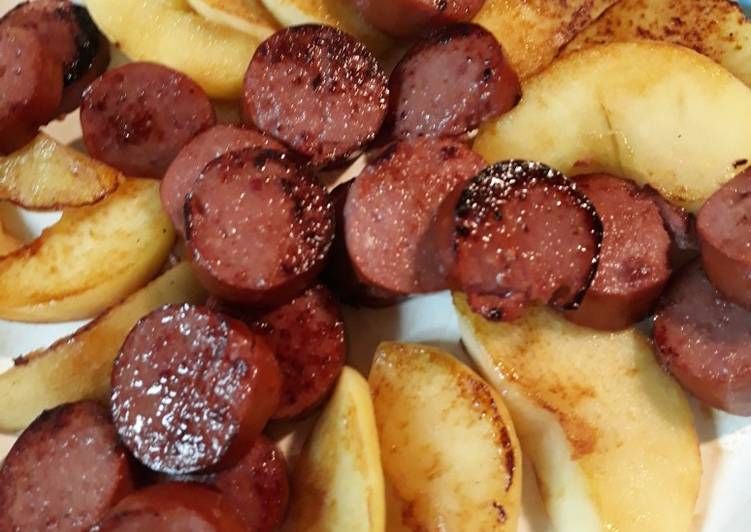 Simple Way to Make Speedy Sausage and Apples