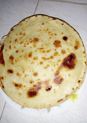 A picture of White chapati#author marathon.
