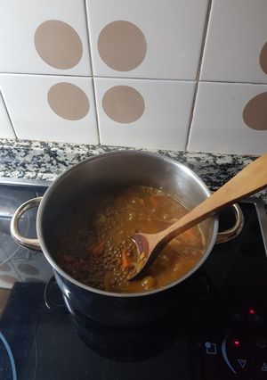 Una foto de Lentejas con morcilla de Burgos de mi madre