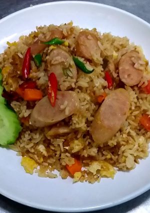 รูปของ ข้าวผัดแหนมไก่