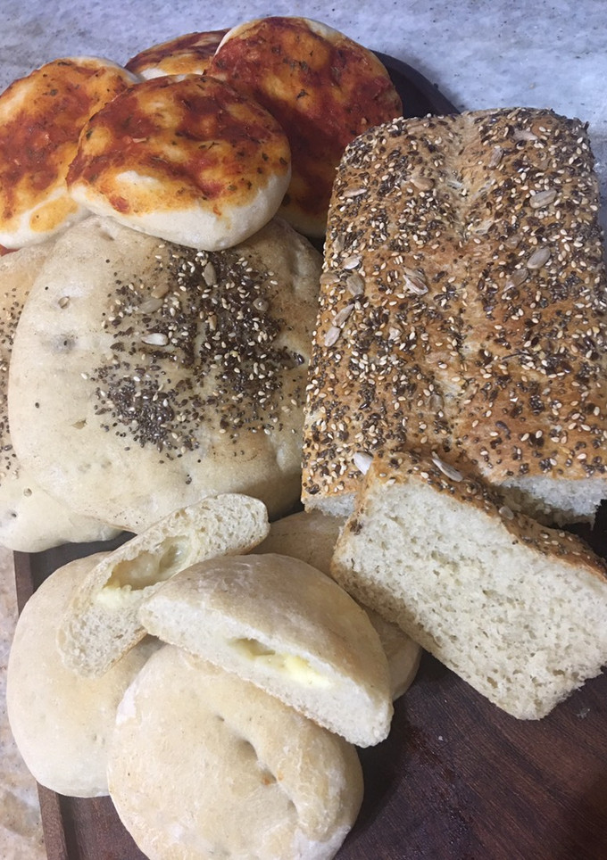 Una foto de Pizzetas, pan de molde y otros con levadura levex con masa madre