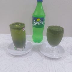 A picture of Mint lemonade mojito.