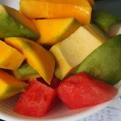 A picture of Fruit Salad.