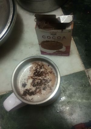 चॉकलेट मिल्क (chocolate milk recipe in Hindi) रेसिपी मुख्य फोटो