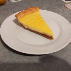 Rosehip and custard tart A picture of Rosehip and custard tart.