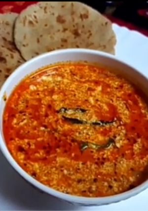 દહીં તીખારી (Dahi Tikhari Recipe In Gujarati) રેસીપી મુખ્ય ફોટો