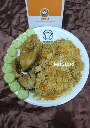 A picture of Fish Biryani.